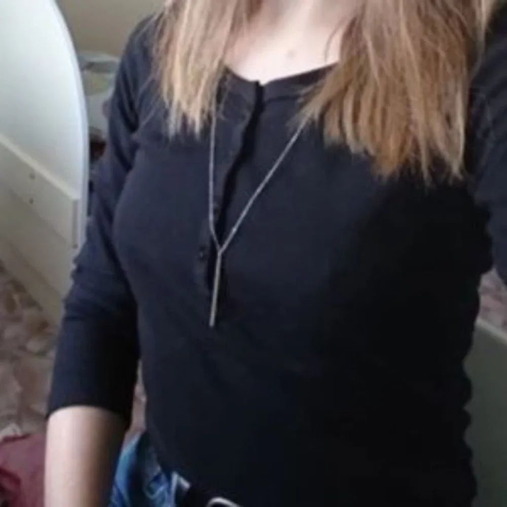 NEW!  Long pendant necklace - Picture 4 of 7